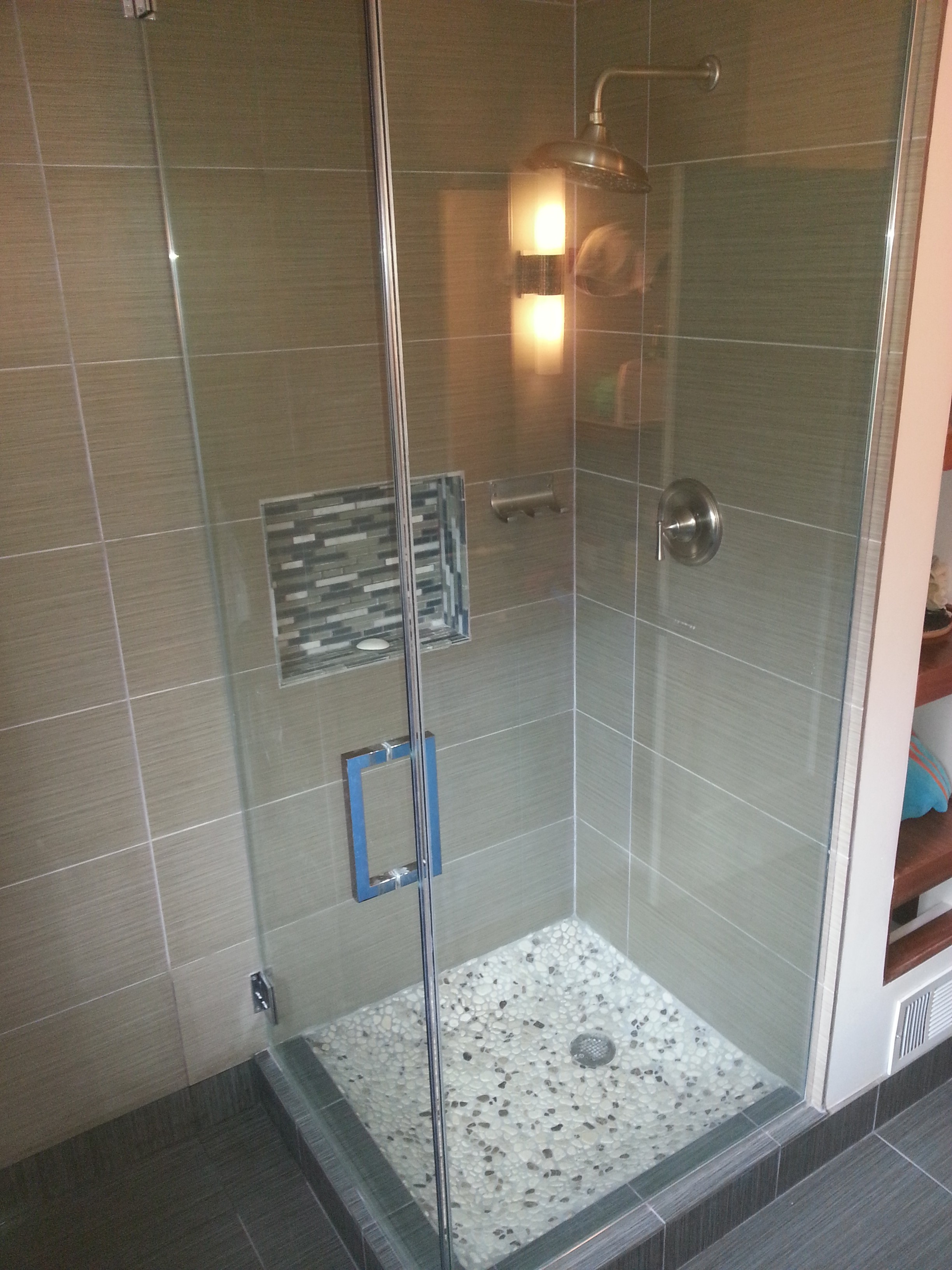 Shower-Stall-1-e1402630636184